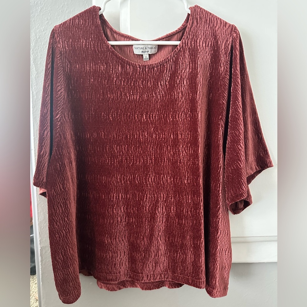 Madewell Crinkle Velvet Dolman Sleeve Top